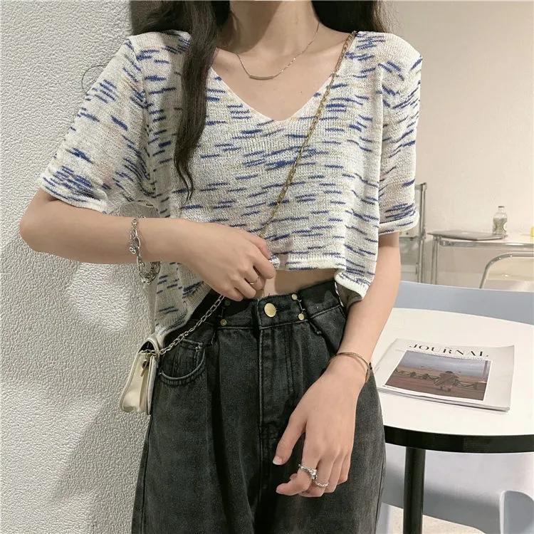 Women's Knitwear Summer Thin V-neck Hollow Out Short-Sleeve Shirt Temperament Short Loose Casual Striped Pullover Top Female Knitted Pullovers Top Tee