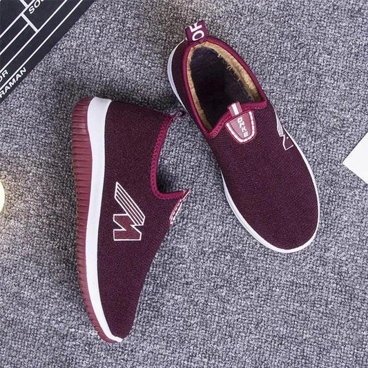 Winter Warm Cotton Shoes Plus Velvet Thick Cloth Shoes Women's Short Boots Flat Bottom Non-slip Middle-aged Mother Cotton Boots Women