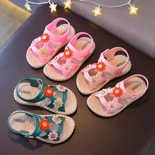 Baby Sandals 1-6 Years Old Girl Princess Shoes Baotou Summer Children Toddler Shoes Soft Bottom Hollow Sandals Non-slip Fla