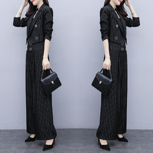 Casual Suit Female Ladies Temperament Suit Striped Short Jacket + Wide-leg Pants Two-piece Suit Is Thin and Tall. Ladies Work Suit Is Elegant