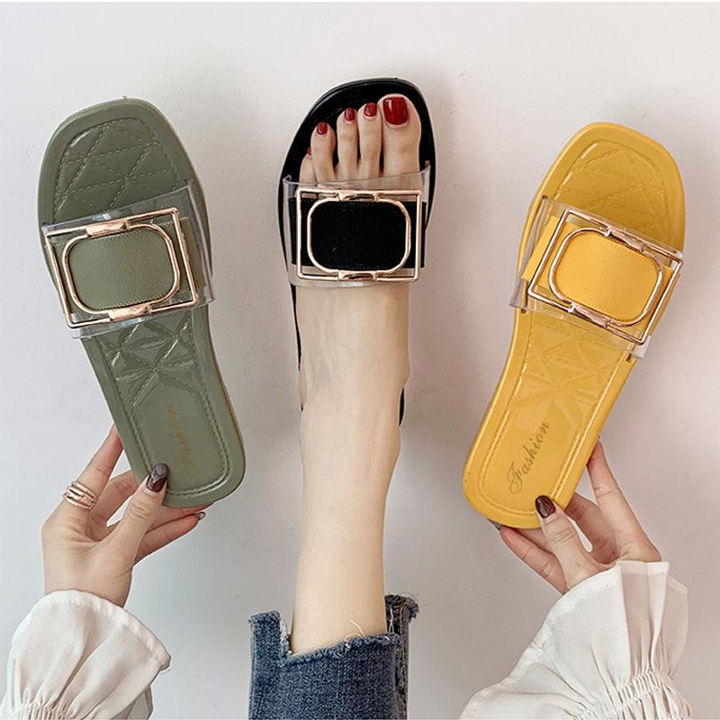 2020 Square Buckle Slippers Female Summer Wear Fashionable Wild Beach Shoes Ladies Word Drag Beach Soft Bottom Sandals