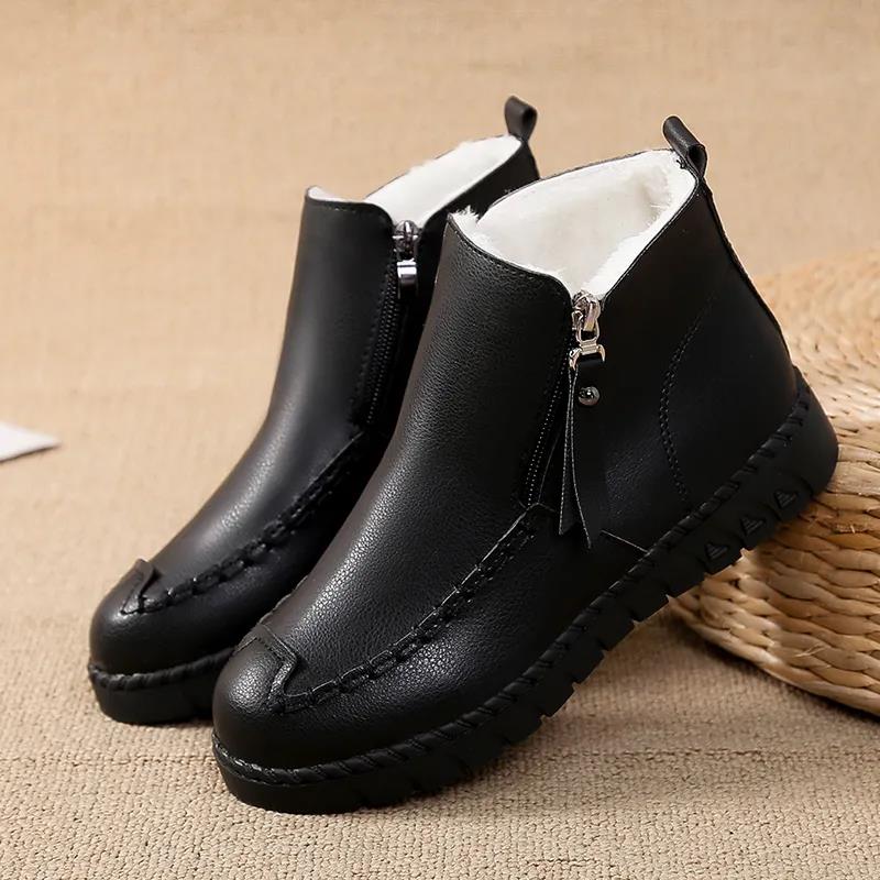 Winter Mom's Cotton Shoes Middle-aged Plus Velvet Warm Women's Boots Flat Non-slip Short Boots Large Size Leather Shoes