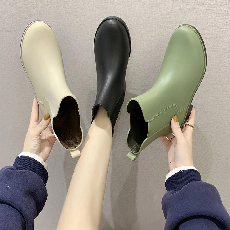 Ladies Rain Boots Short Rain Boots Non-slip Water Boots Female Adult Rubber Shoes Kitchen Work Shoes Waterproof Shoes Mother Shoes