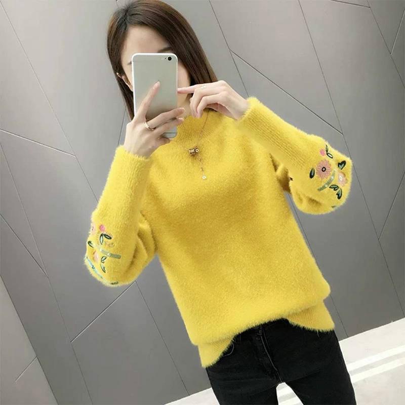 Large Size Sweater Water Velvet Round Neck Sweater Cashmere Warm Sweater Winter Ladies Long Sleeves