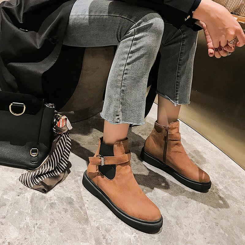 2019 British Style Chelsea Booties Female Rivets Round Head Thick Zipper Casual Martin Boots