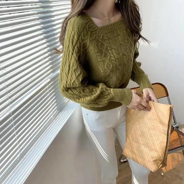 Women's Spring and Autumn Long Sleeve Casual Square Neckline Sweaters Plus Size Solid Color Versatile Loose Knitted Tops