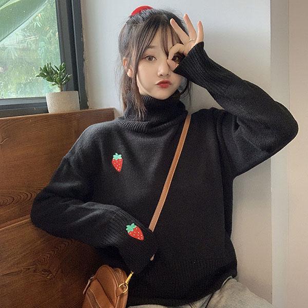 Autumn and Winter Fashion Loose Jacket Strawberry Embroidery Turtleneck Top Sweet Style Cute Female Sweater