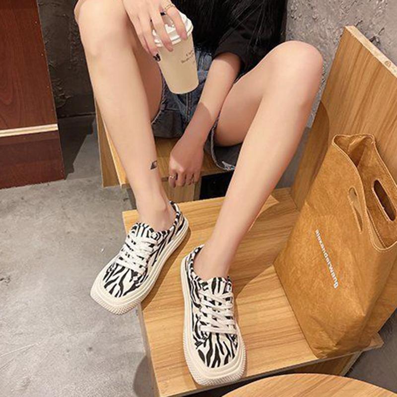 Canvas Shoes Female Students Korean Version of Mango Head Spring Leopard Print Flat Bottom All-match Casual Shoes White Shoes