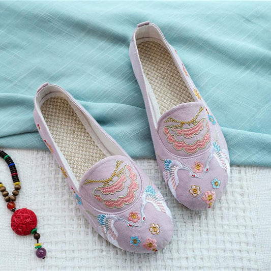 Chinese Style Popular Embroidery Ancient Town Costume Hanfu Shoes Cotton and Linen Canvas Shoes Round Toe Flat Heel Soft Sole