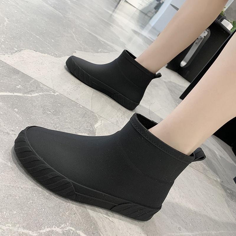 Autumn and Winter Fashion Rain Boots Women Short Rain Boots Water Shoes Low-top Water Boots Non-slip Car Wash Shopping Kitchen Shoes Rubber Shoes