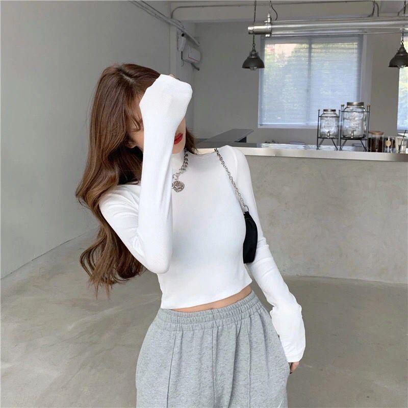 Cropped Tops Women Turtleneck Sweater Long Sleeve Bodycon Sexy Pullover Knitwear Black White High Neck Jumper Autumn Winter Women Tops Clothes