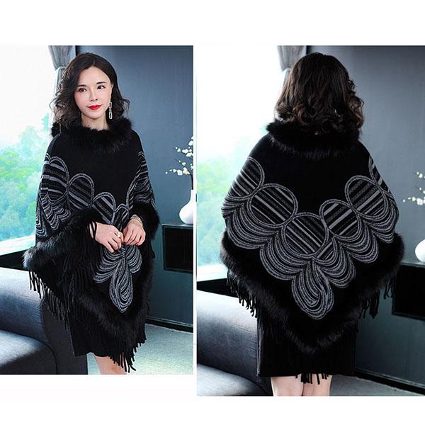 Autumn Winter Imitation Fox Fur Cloak Shawl Batwing coat Women's Faux Fur Coat Plus Size Tassel  Sweater Coat Mid-length