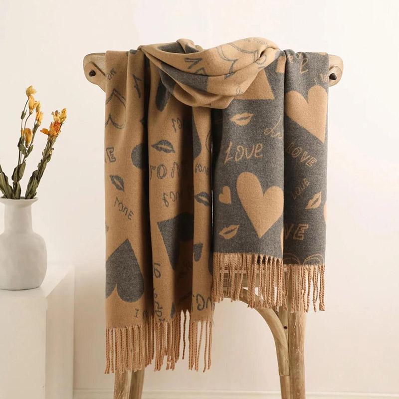 Winter Flowers Cashmere Scarf Women High-end Western Style Su Shawl Thickened Warmth Double-sided Two-color Bib Women