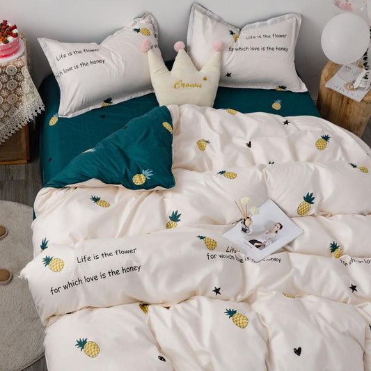 Fashionable and Fresh Household Duvet Cover Four-piece Bedding Set for Student Dormitory Bed