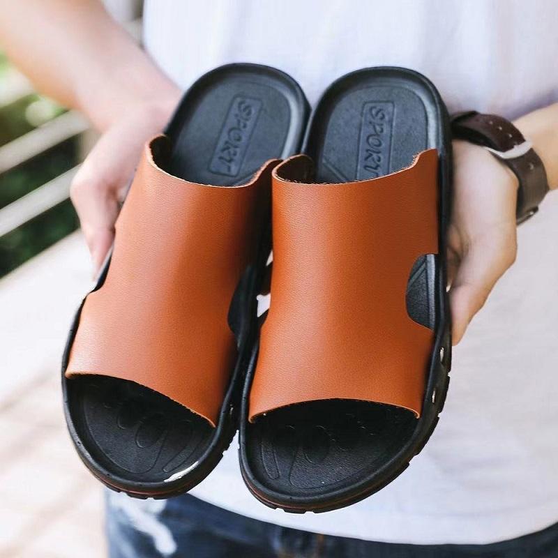 Men's Sandals Summer Slippers Open Toe Casual Leather Sandals Rivet Casual Beach PU Shoes Middle-aged and Old Dad Shoes Lightweight Anti-skid Sandals