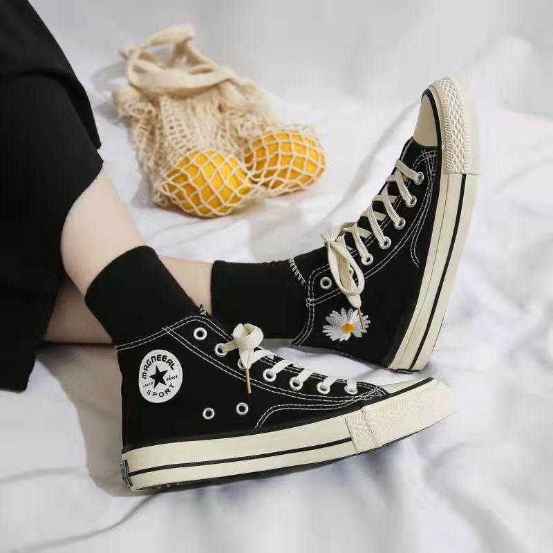 Women High-top Daisy Canvas Shoes Men Flat Shoes Non-slip Deodorant Breathable Couple Casual Shoes