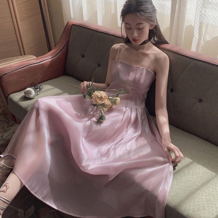 Female Spring and Summer Gentle and Elegant Mid Length French Close Waist Show Thin Square Collar Solid Color Suspender Dress