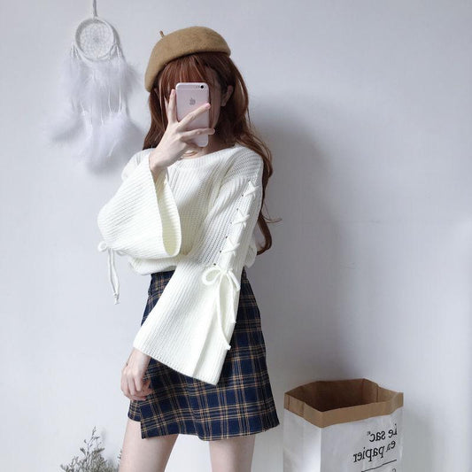 Autumn/winter Flared Sleeve Lace-up Top Bow Long-sleeved Sweater Fashion Casual Coat