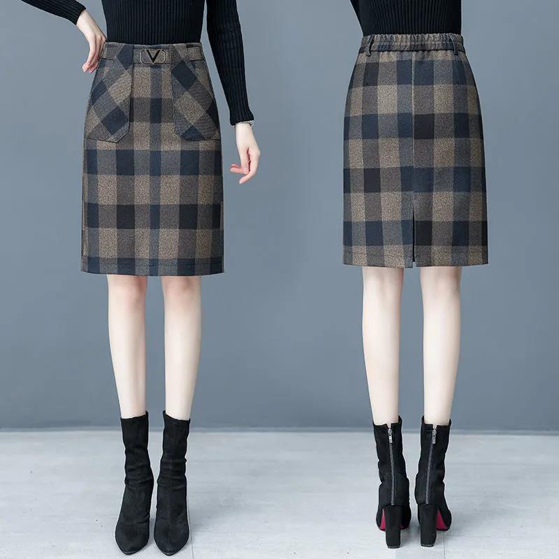 Autumn and Winter Woolen Plaid Skirt Women's High Waist Small Temperament A-line One Step Hip Skirt