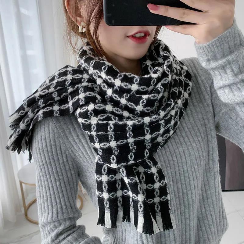 Women's Cashmere Scarf Soft Knitted Print Scarf Winter Lengthened Thick Temperament Shawl Scarf