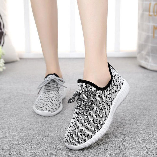 Spring and Summer Walking Shoes All-match Old Beijing Cloth Shoes Women's Single Shoes Sports and Leisure Flat Fashion Non-slip Mother Shoes