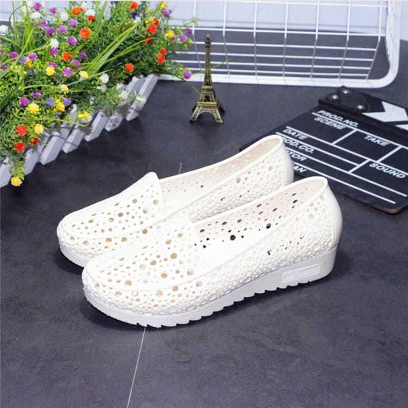 Nurse Shoes Slope Heel Hole Shoes Non-slip Shoes for Pregnant Women Mother Shoes Plastic Sandals Women's White