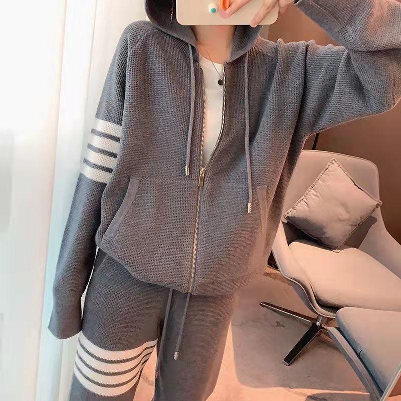 2PCS Four-bar Waffle Casual Sweater Zipper Jacket Loose Straight-leg Pants Two-piece Men's and Women's Same Sports Suit Cardigans for Women