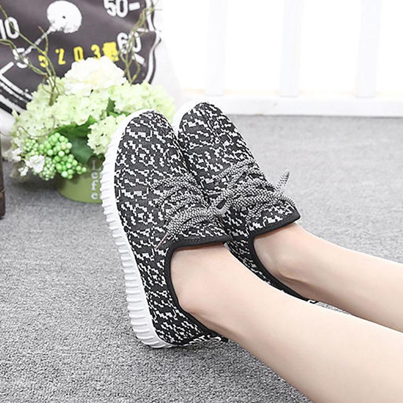 Spring and Summer Walking Shoes All-match Old Beijing Cloth Shoes Women's Single Shoes Sports and Leisure Flat Fashion Non-slip Mother Shoes