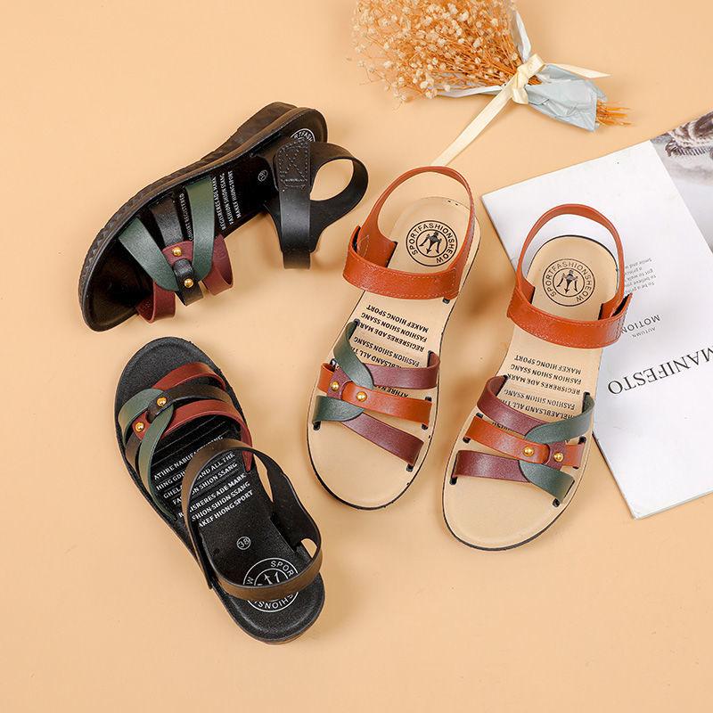 Sandals and Slippers Women Flat Slippers Summer Outdoor Wear Soft Bottom Non-slip Slope with Old Middle-aged Sandals Women