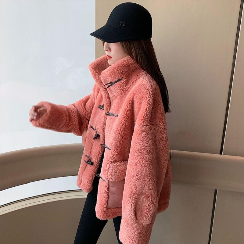 Winter All-match Age-reducing Lamb Fur Coat with Horns Buckle Female Thickened Warm Furry Short Fur Coat