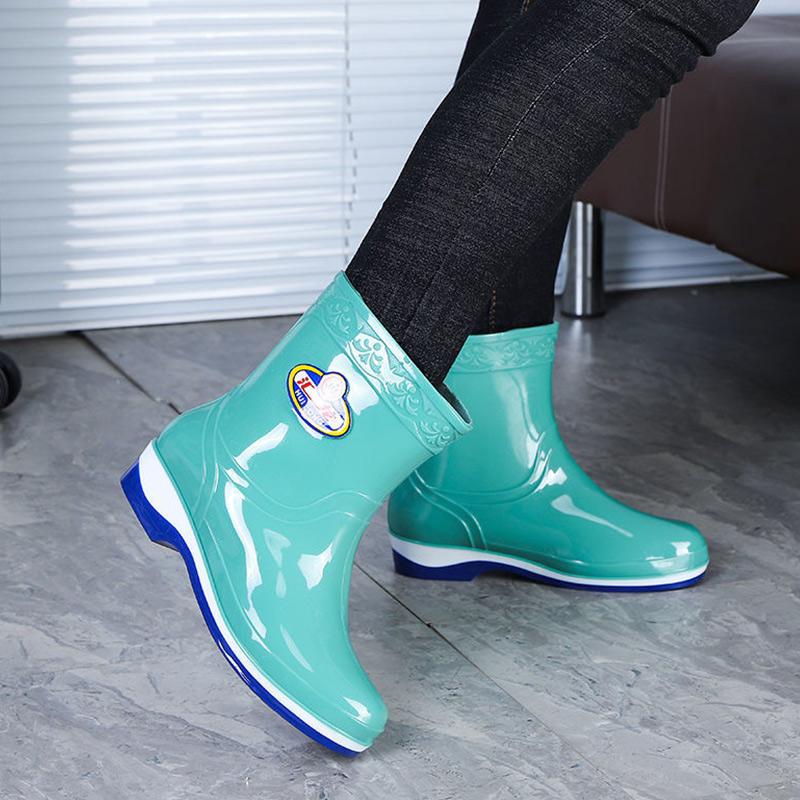 Rain Boots Women's Fashion Trend Adult Short Tube Waterproof Non-slip Four Seasons Universal Ladies Rain Boots Warm and Wear-resistant