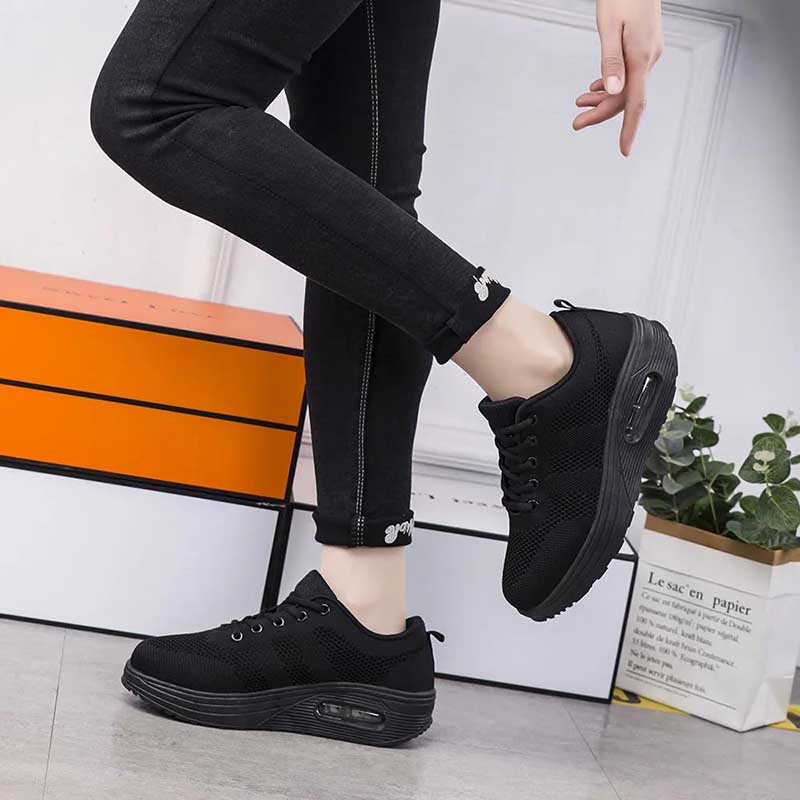 Spring and Summer Casual Shoes Women's Soft-soled Flying Woven Sneakers Fashion Breathable Rocking Shoes