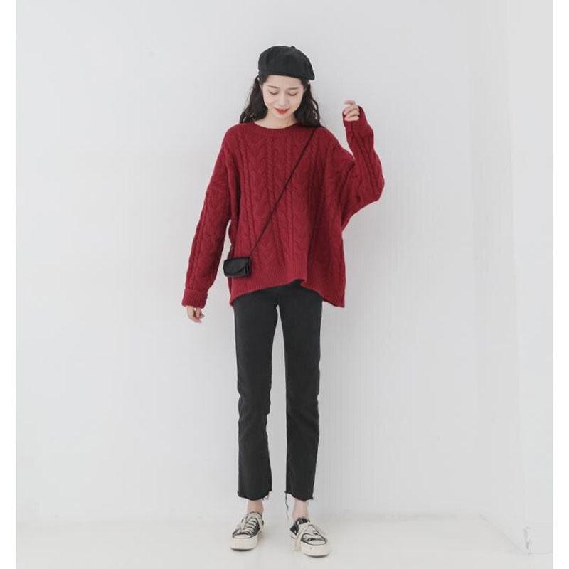 Autumn and Winter Loose Sweater Red Round Neck Pullover Coat Knitted Large Size Simple Young Women's Top