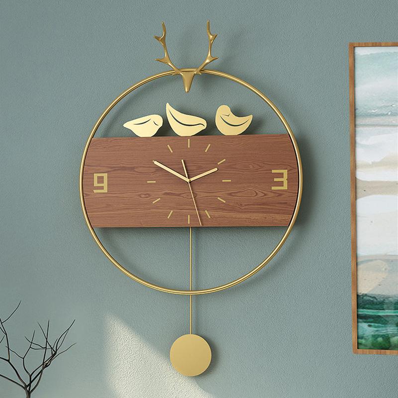 Nordic Deer Head Wall Clock Living Room Home Fashion Modern Minimalist Light Luxury Art Decoration Personality Creative Mute Clock