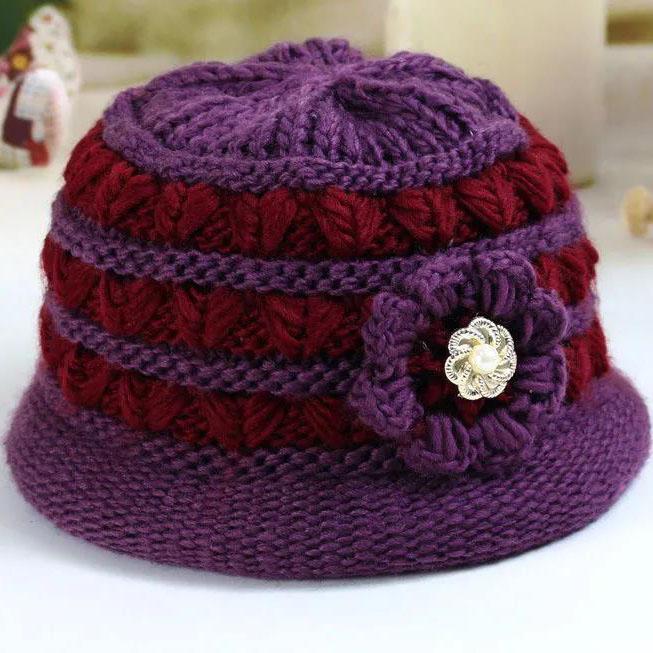 Women's Winter Hat Mother's Cotton Hat Female Knitted Windproof Hat Winter Pearl Warm Thick Woolen Hat