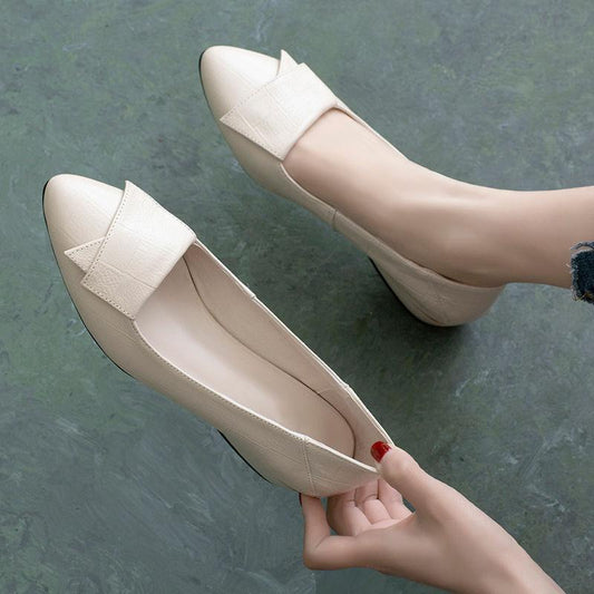 Flat Single Shoes Women Shallow Mouth Thick Heel Pointed Toe Women's Shoes Soft Leather Soft Sole All-match Leather Shoes Work Shoes