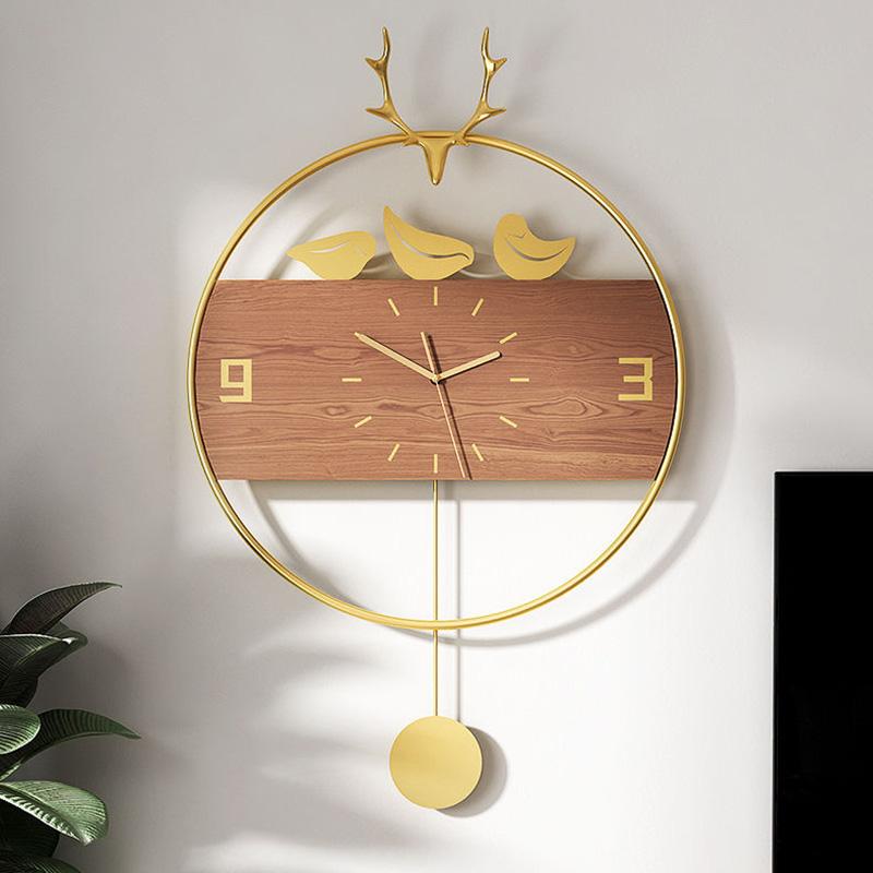 Nordic Deer Head Wall Clock Living Room Home Fashion Modern Minimalist Light Luxury Art Decoration Personality Creative Mute Clock