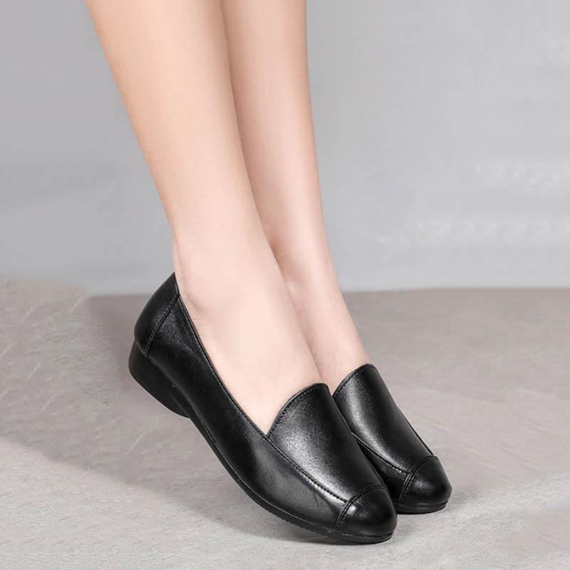 Genuine Leather Casual Single Shoes Women Spring Autumn Soft Leather Soft Sole Mother Shoes Flat Peas Shoes