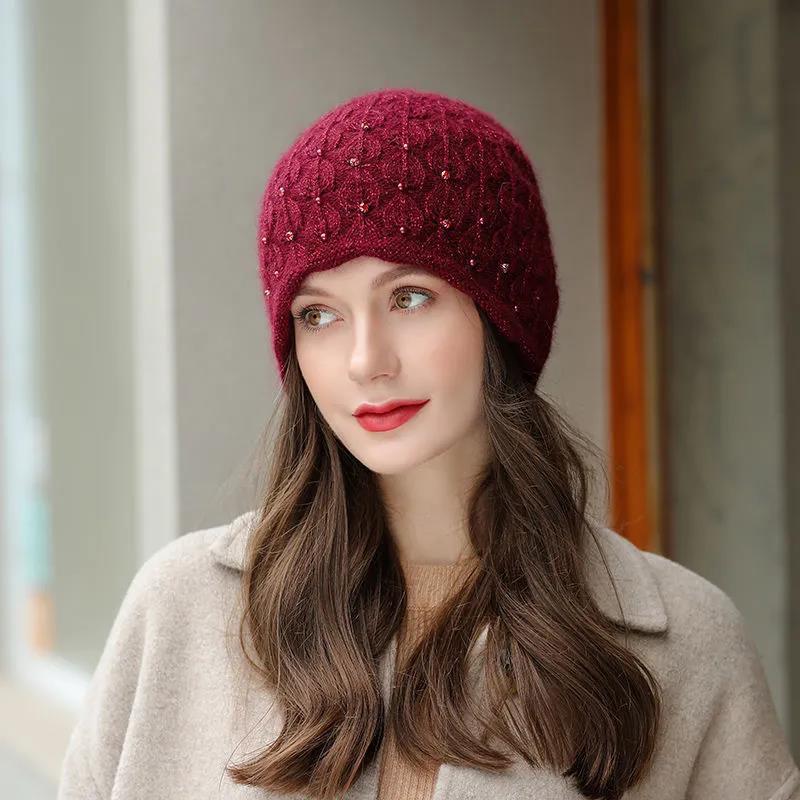 Women's Hat Autumn Winter Thickening Warm Beret Hat Cold-proof Rabbit Fur Blended Knitted Hat Windproof Beanies Cap Headgears Solid Pearl Decor Hat