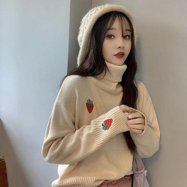 Autumn and Winter Fashion Loose Jacket Strawberry Embroidery Turtleneck Top Sweet Style Cute Female Sweater