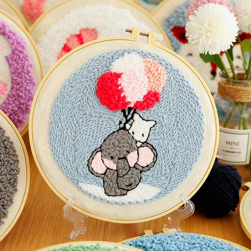 Russian Poke Embroidery Handmade Embroidery Wool Diy Material Package Cartoon Embroidery Rubbing Embroidery Suit Wool Painting