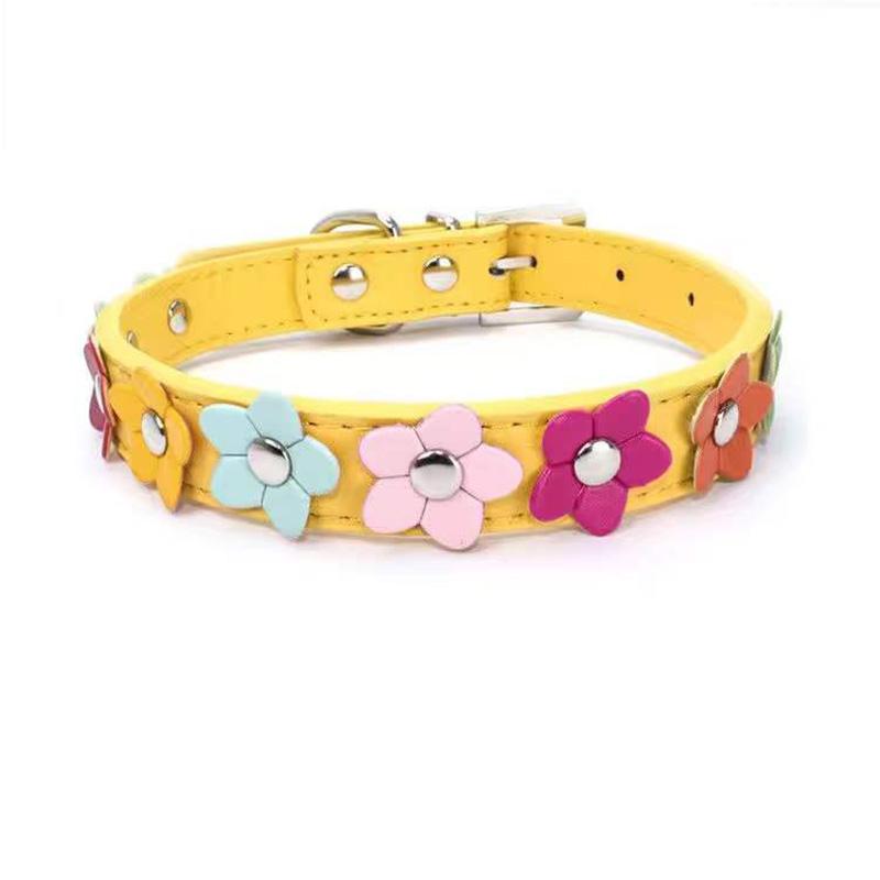 Pet Cat Cat Collar Cute Flowers Teddy Dog Collar Puppies Collar Kittens Neckwear Adjustable Collar Pet Dog's Cat's Neckerchief Dog Leash Collar