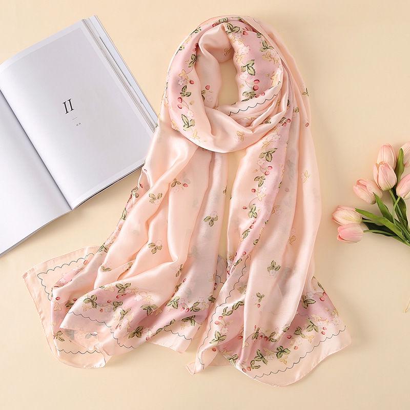 Scarves Ladies Gorgeous Fashion Square Printing Silk Scarf Women's Decorative Shawl