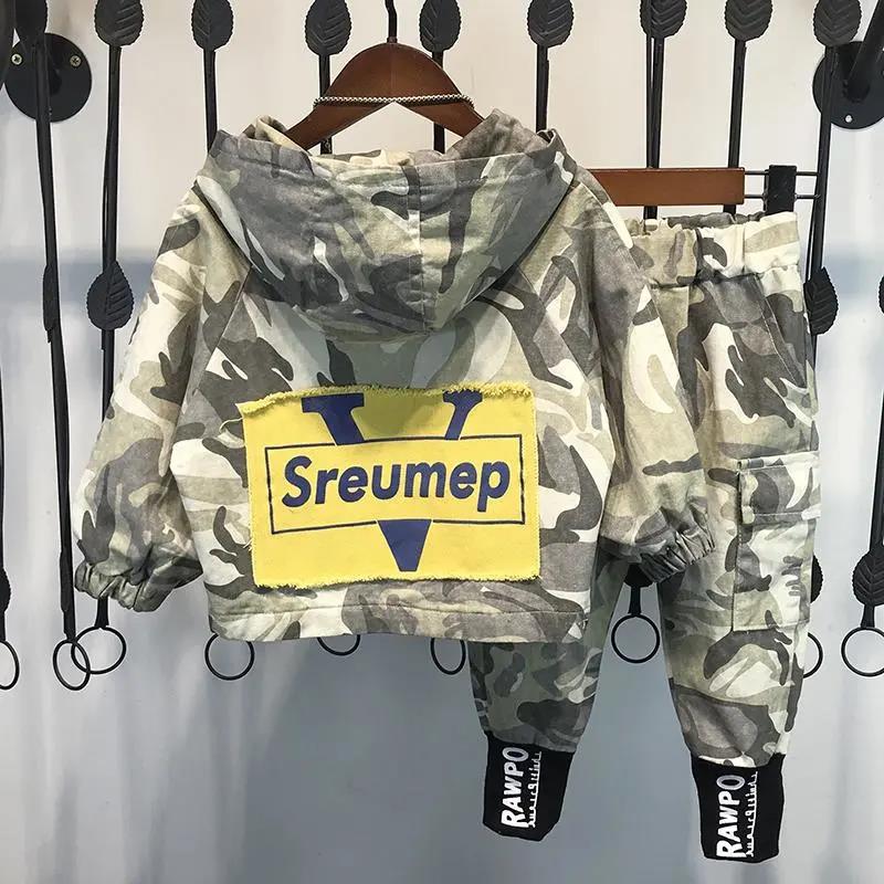 Boy's Suit Winter Camouflage Children's Two-piece Suit Western-style Baby Clothes Plus Velvet Thickening Children's Tide