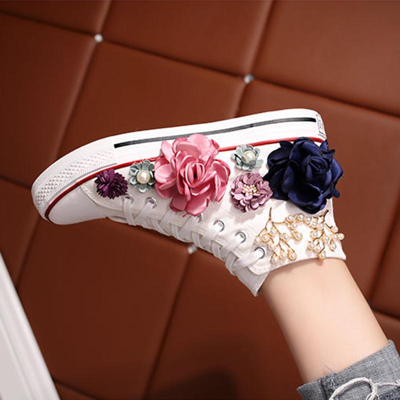 Popular Canvas Shoes Small White Shoes Women's High-top Handmade Custom Three-dimensional Flower Pearl Flat Casual Student Shoes