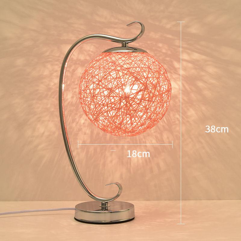 Ball Chandelier Creative Warm Table Lamp Bedroom Bedside Lamp Simple Modern Bedroom Lamp Romantic Home Counter Lamp