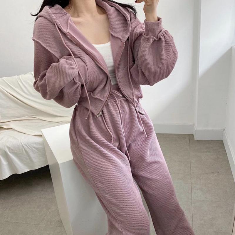 Autumn and Winter Age-reducing Women's Sports Suits Candy-colored Hooded Sweater Coats High-waisted Mopping Pants Casual Sports Suits Yoga Clothes