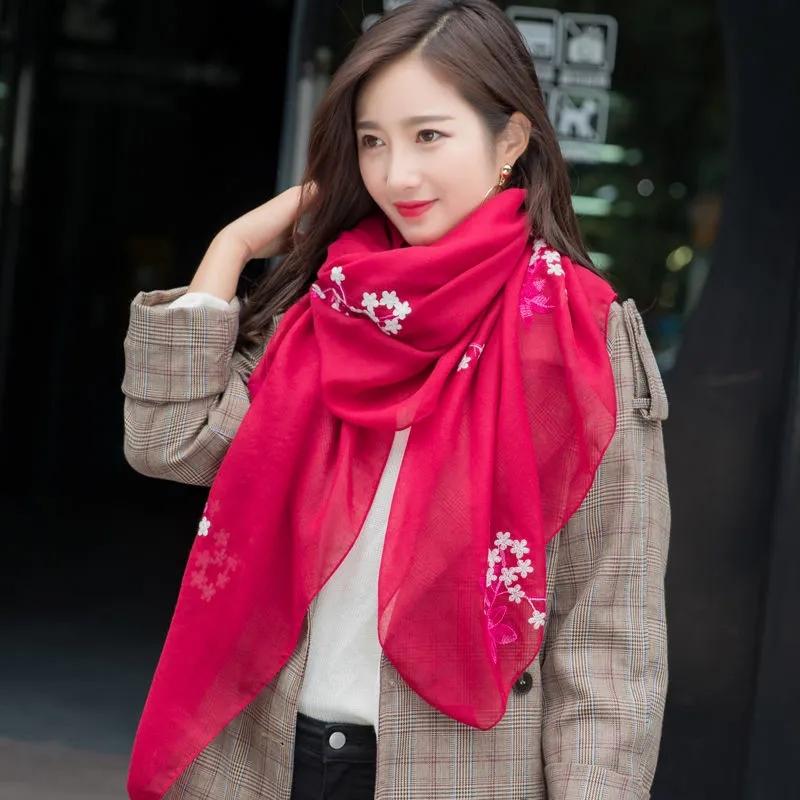 Women's Ethnic Scarf Flower Embroidered Silk Scarf Travel All Match Shawl Long Gauze Scarf Thin Lace Floral Soft Solid Neck Collar Decor