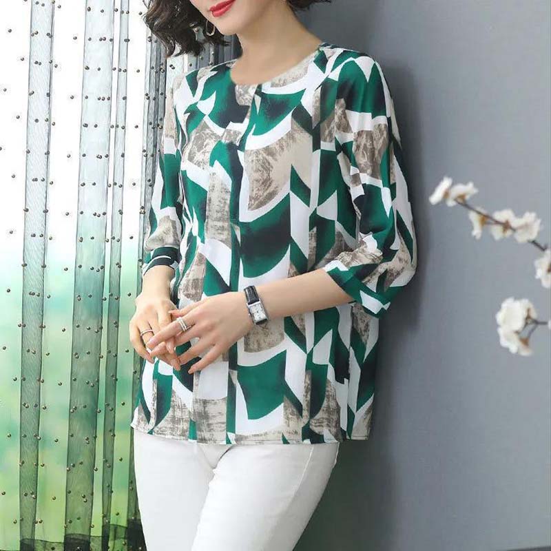 Printed Top Women's Three-quarter Sleeve Spring and Autumn T-shirt Round Neck Loose Top