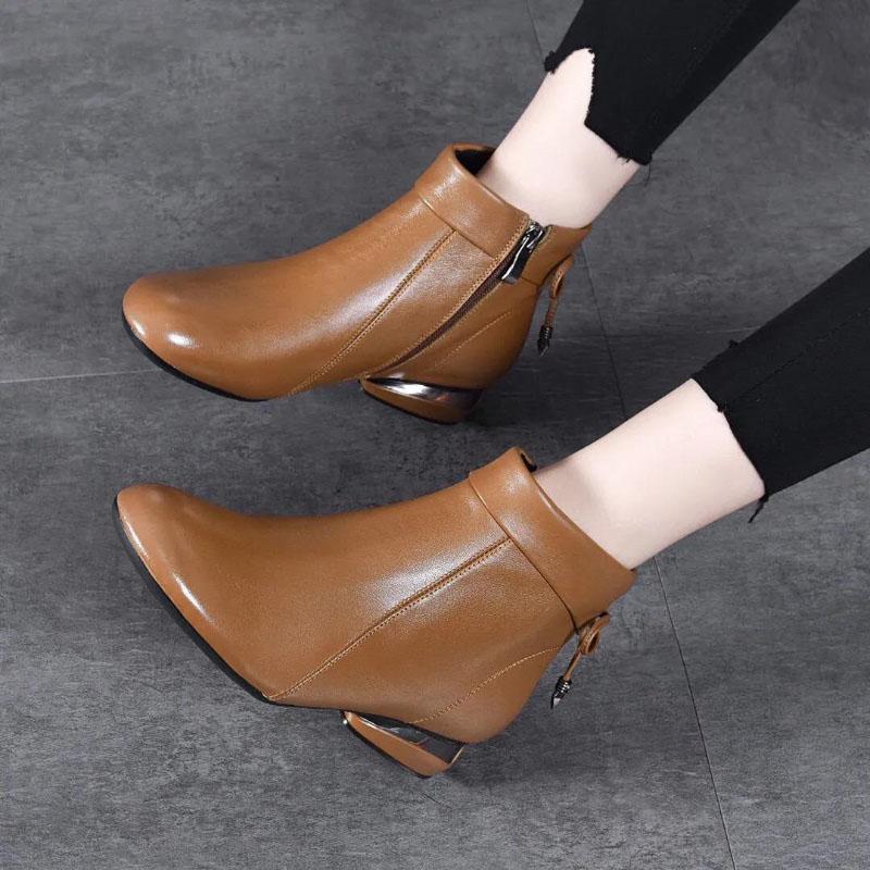 Comfortable Warmth In Autumn and Winter Plus Velvet Flat Leather Shoes Round Toe Martin Boots